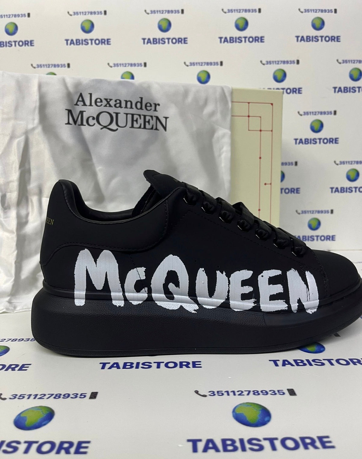 Alexander McQueen Nera scritta Bianca