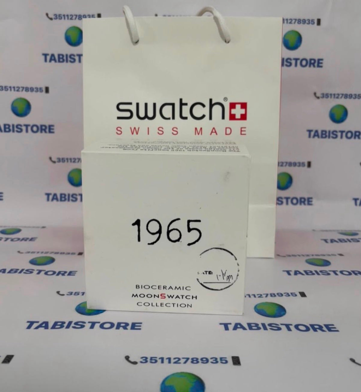 Swatch x Omega 1965